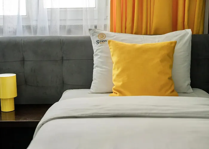 Sunny Hotel Львів